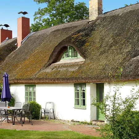 펜션 Reihenhaus In Deutschland Mit Terrasse, Cleaning Included